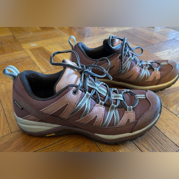 Merrell Siren Sport 3 Maroon Trail Shoes - Picture 2 of 10